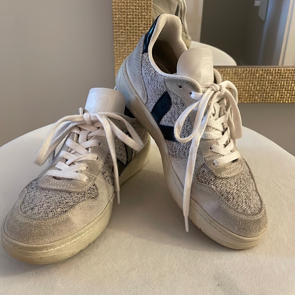 Veja Sneakers